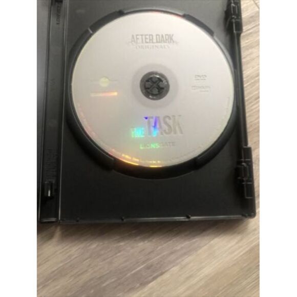 After Dark Originals The Task Movie Horror Alexandra Staden Amara Karan DVD 2011 - Picture 5 of 6